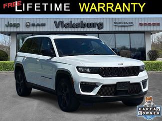 Used 2024 Jeep Grand Cherokee Limited w/ Black Appearance Package AWD/4WD 360° Tour