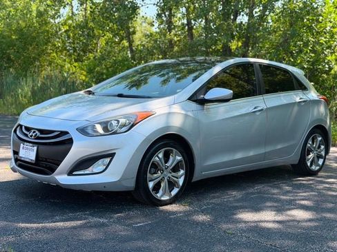 Used 2013 Hyundai Elantra GT w/ Style Pkg FWD image 5