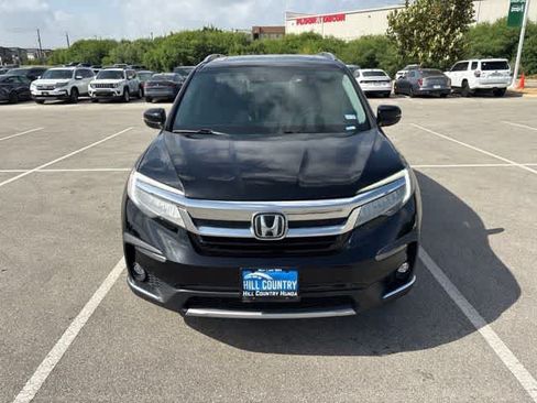 Used 2022 Honda Pilot Touring image 8