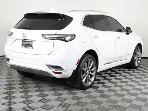 Used 2022 Buick Envision Avenir w/ Technology Package II image 5