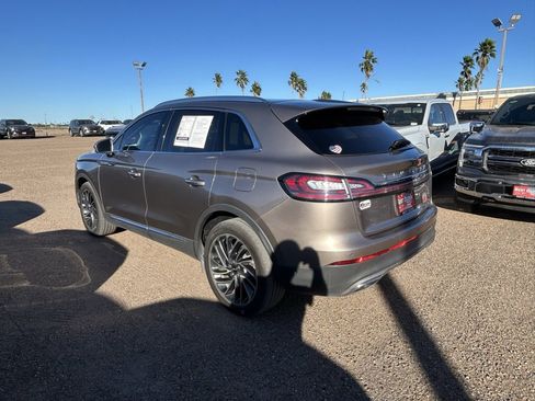 Used 2020 Lincoln Nautilus Reserve image 20