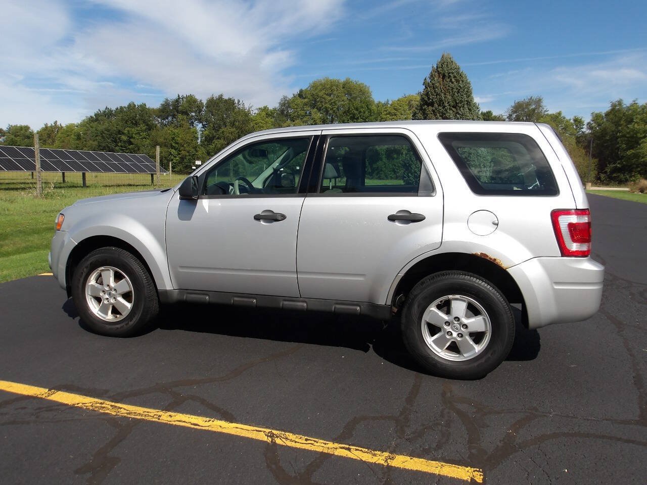 Used 2012 Ford Escape XLS FWD image 10