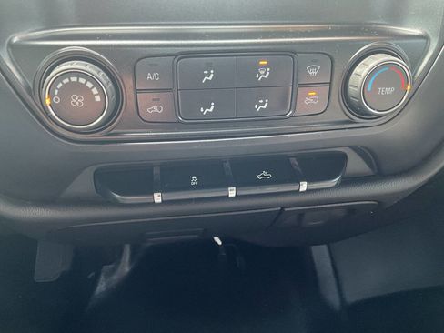 Used 2014 Chevrolet Silverado 1500 W/T image 23