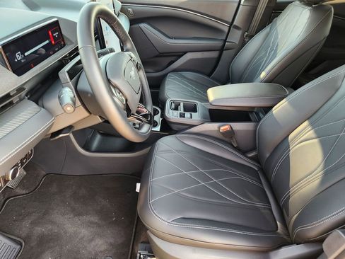 New 2025 Ford Mustang Mach-E Select w/ Comfort Package Lite image 9