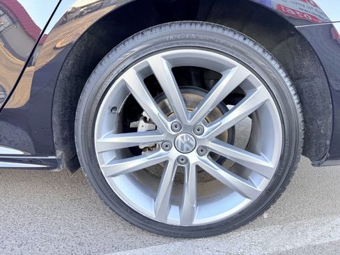 Used 2019 Volkswagen Passat 2.0T SE R-Line image 28