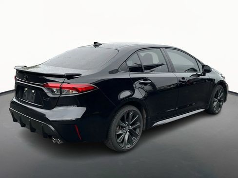 Used 2024 Toyota Corolla XSE image 3