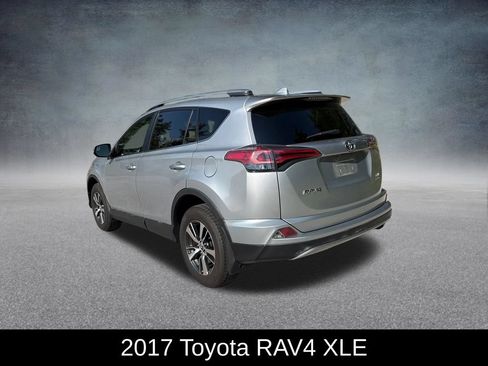 Used 2017 Toyota RAV4 XLE w/ All Weather Liner Package AWD/4WD image 3