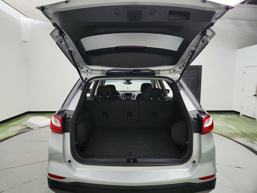 Used 2020 Chevrolet Equinox LS w/ LPO, Floor Liner Package FWD image 27