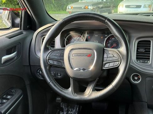 Used 2023 Dodge Charger SXT RWD image 14