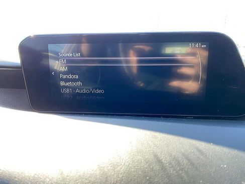 Used 2021 MAZDA MAZDA3 s image 19