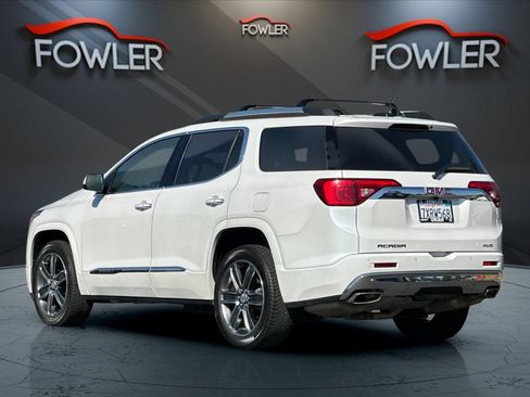 Used 2017 GMC Acadia Denali w/ Technology Package AWD/4WD image 3