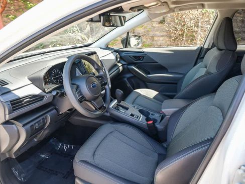 Used 2024 Subaru Crosstrek 2.0i Premium image 16