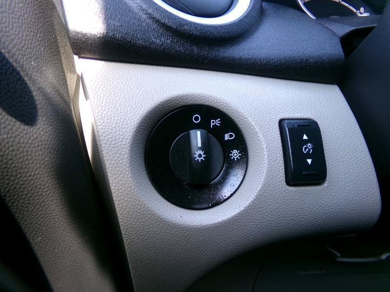 Used 2019 Ford Fiesta SE w/ Cold Weather Package FWD image 16