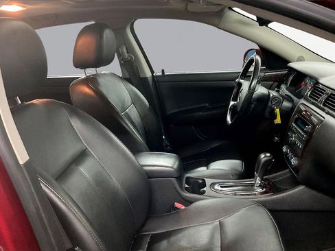 Used 2013 Chevrolet Impala LTZ image 28