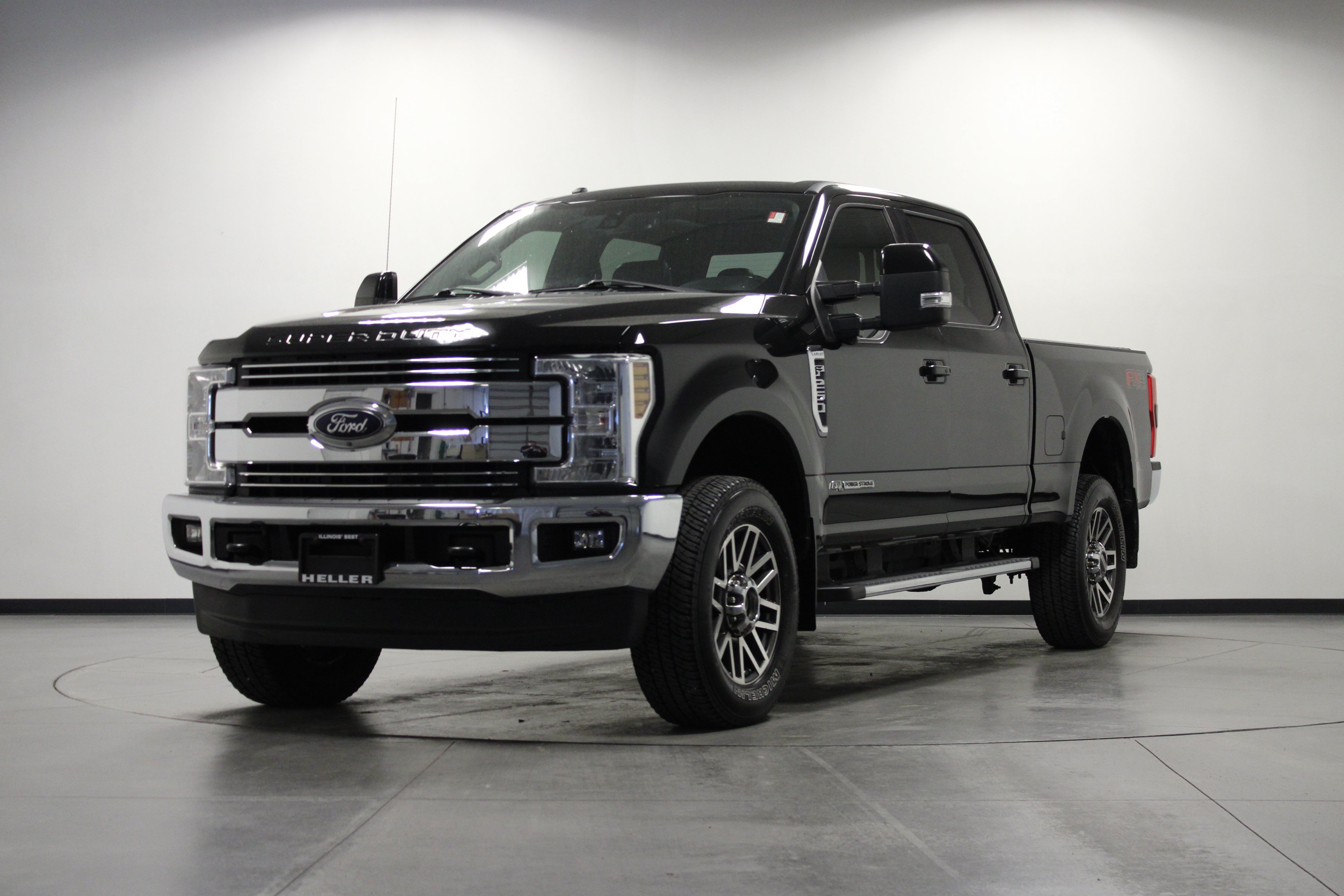 Used 2018 Ford F250 Lariat w/ Lariat Ultimate Package AWD/4WD image 8