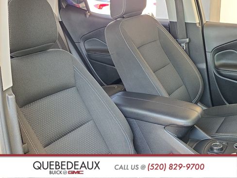 Used 2024 GMC Terrain SLE w/ Driver Convenience Package AWD/4WD image 29