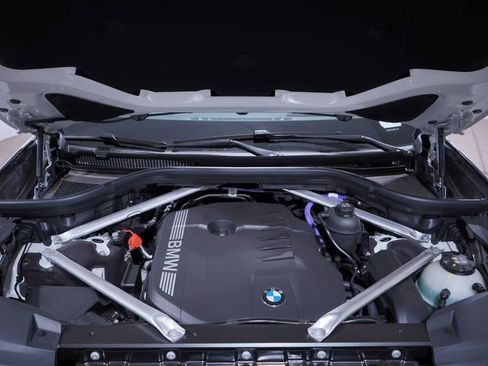 New 2026 BMW X7 xDrive40i w/ M Sport Package image 14