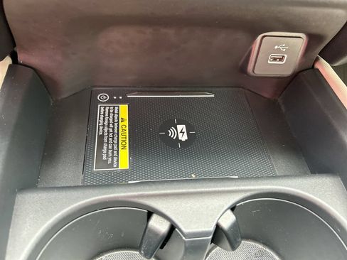 Used 2024 Honda HR-V EX-L image 32