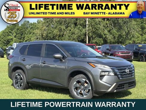 Used 2024 Nissan Rogue SV AWD/4WD image 1