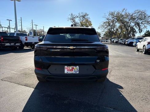 New 2026 Chevrolet Equinox EV LT image 11