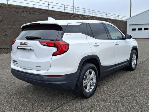 Used 2020 GMC Terrain SLE AWD/4WD image 4