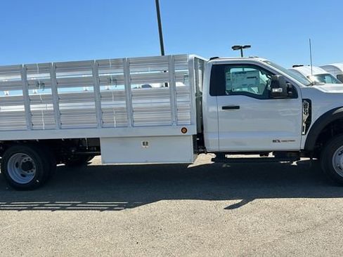 New 2025 Ford F550 4x4 Regular Cab Super Duty image 7