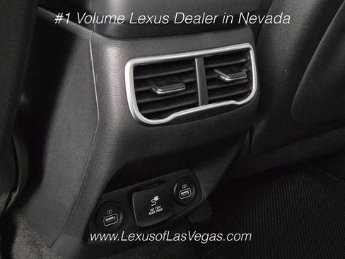 Used 2023 Hyundai Santa Fe Limited AWD/4WD image 18