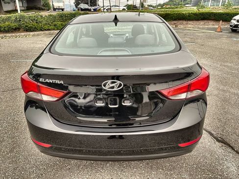 Used 2015 Hyundai Elantra Sedan FWD image 13