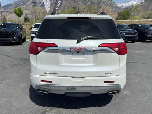 Used 2018 GMC Acadia Denali w/ Technology Package AWD/4WD image 10