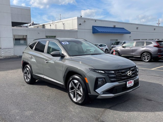 Used 2025 Hyundai Tucson SEL AWD/4WD image 2