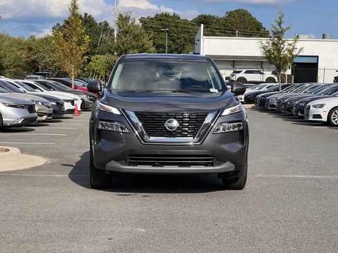 Used 2021 Nissan Rogue SV FWD image 8