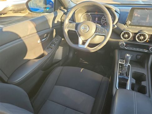 Certified 2020 Nissan Sentra SV image 10