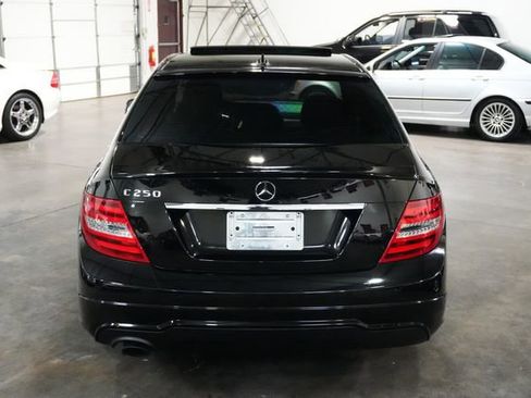 Used 2012 Mercedes-Benz C 250 Sedan image 7
