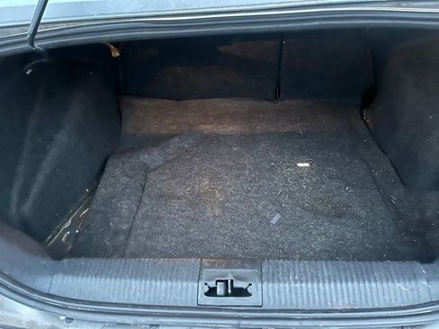 Used 2009 Ford Focus SEL image 16