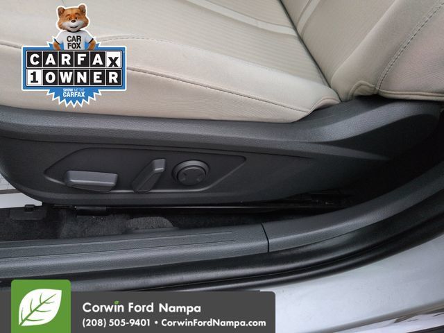 Used 2025 Hyundai Sonata SEL FWD image 12
