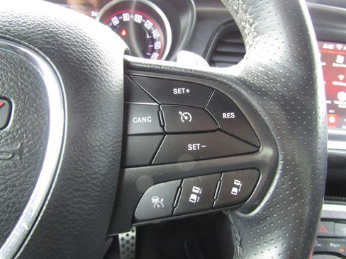 Used 2018 Dodge Challenger R/T Scat Pack image 26