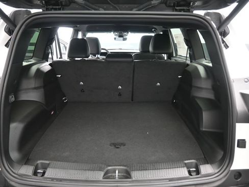 New 2026 Jeep Cherokee Limited image 10