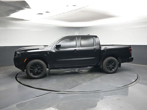 New 2026 Nissan Frontier SV w/ SV Convenience Package image 2