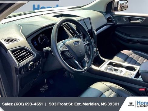 Used 2024 Ford Edge SEL image 12