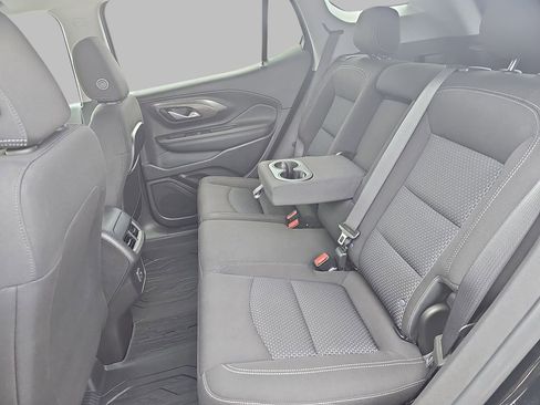 Used 2023 GMC Terrain SLE w/ Driver Convenience Package FWD image 18