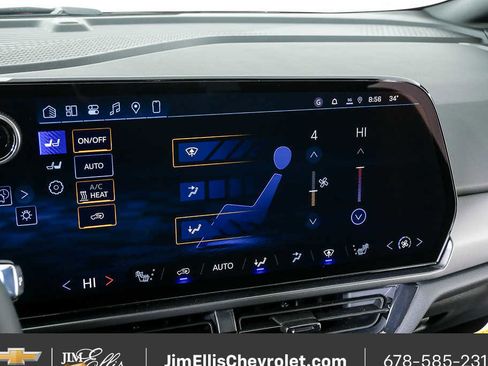 New 2026 Chevrolet Equinox EV RS image 16