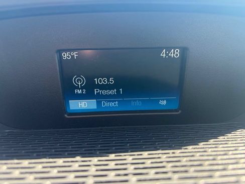 Used 2018 Ford Transit 350 XLT RWD image 3