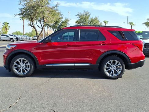 Certified 2023 Ford Explorer XLT w/ Equipment Group 202A AWD/4WD image 2