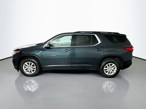 Used 2020 Chevrolet Traverse LT w/ Driver Confidence II Package AWD/4WD image 4