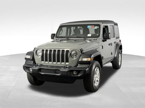 Used 2021 Jeep Wrangler Unlimited Sport AWD/4WD image 4