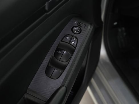 Used 2024 Nissan Altima 2.5 S image 17