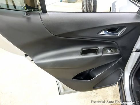 Used 2022 Chevrolet Equinox LT image 19