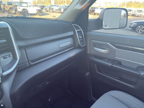 Used 2020 RAM 2500 Big Horn w/ Level 1 Equipment Group image 15