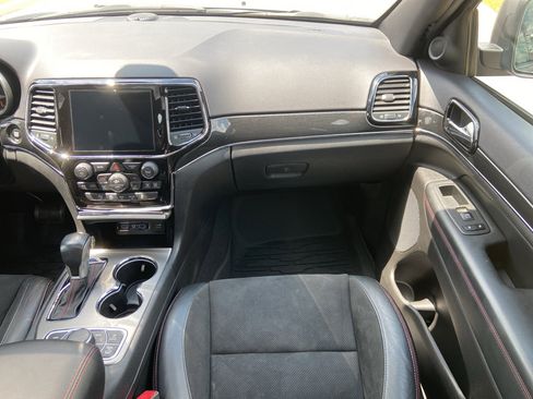 Used 2021 Jeep Grand Cherokee Trailhawk w/ Premium Lighting Group image 30