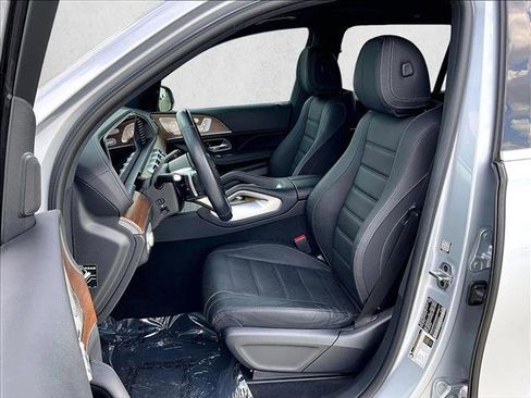 Certified 2024 Mercedes-Benz GLS 450 4MATIC image 27